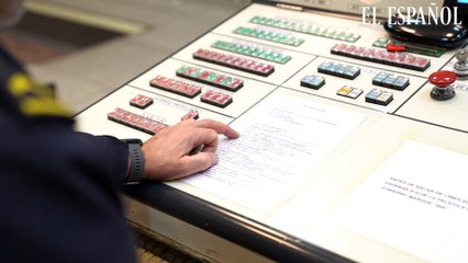 Laura Vitalia González, la primera mujer oficial de Submarino de la Armada Española