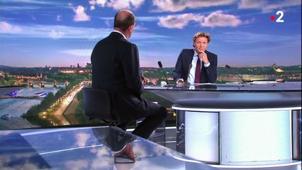 Port du masque : Jean Castex assure qu'"il faut le généraliser dans tous les lieux clos"
