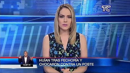 Dos delincuentes intentaron huir y se estrellaron contra un poste en Quito