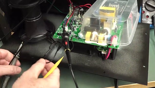 EEVblog #1320 - Premature Oscilloscope Triggering