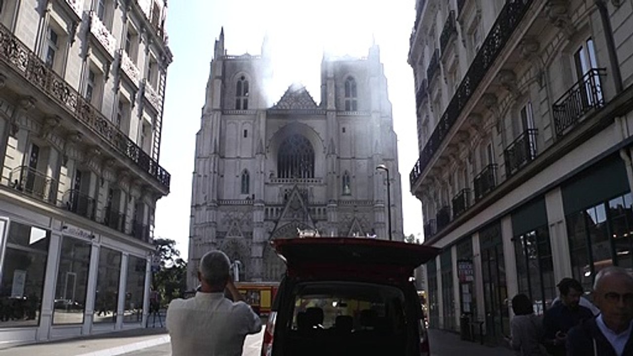 Feuer in der Kathedrale von Nantes: Brandstiftung wahrscheinlich