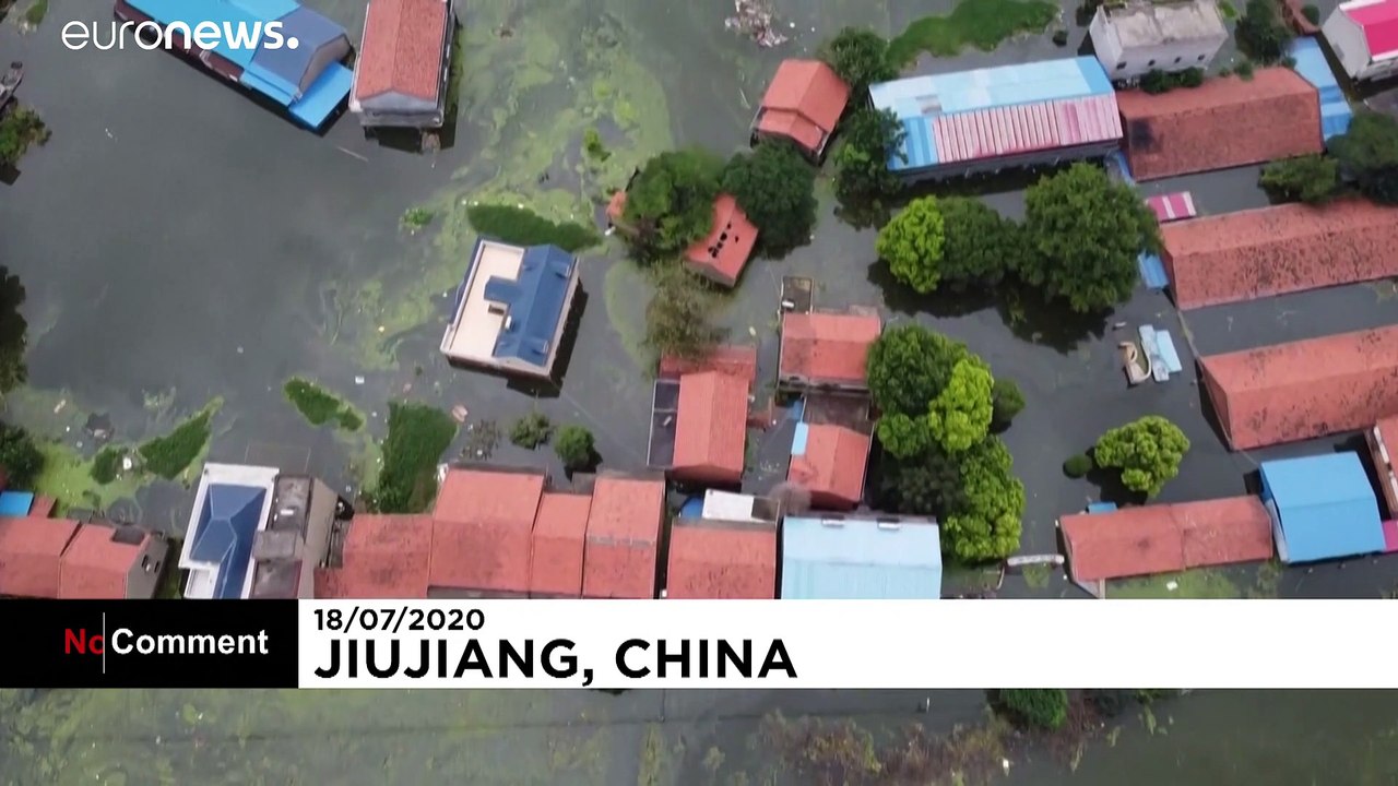 Yangtze river floods prompt massive evacuations in central China
