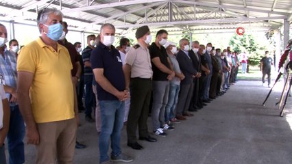 Kazada hayatını kaybeden baba oğul son yolculuklarına uğurlandı