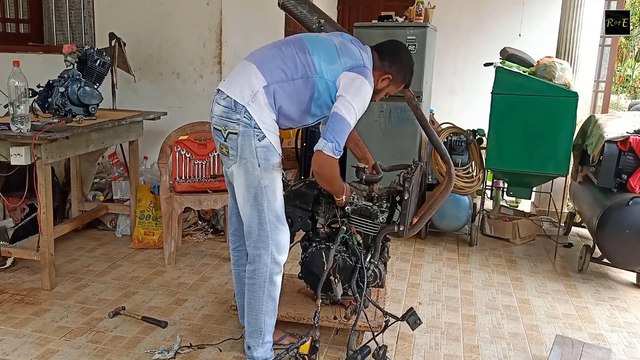 Kawasaki ER-5 starting up after many years kawasaki 500cc Engine