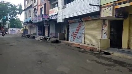 रविवार को मक्सी रहा दिनभर बन्द