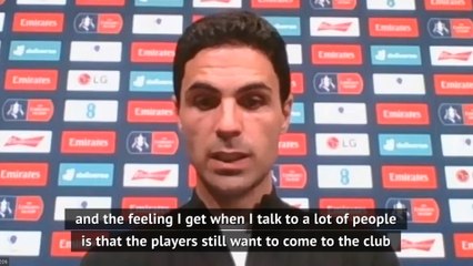 Скачать видео: Arsenal won’t sign players who need convincing - Arteta