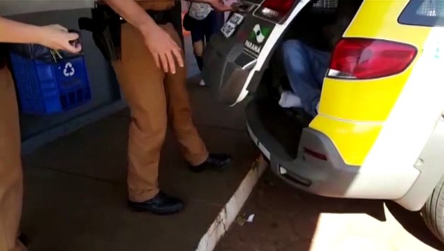 Homem é detido ao ameaçar ex-companheira com uma faca