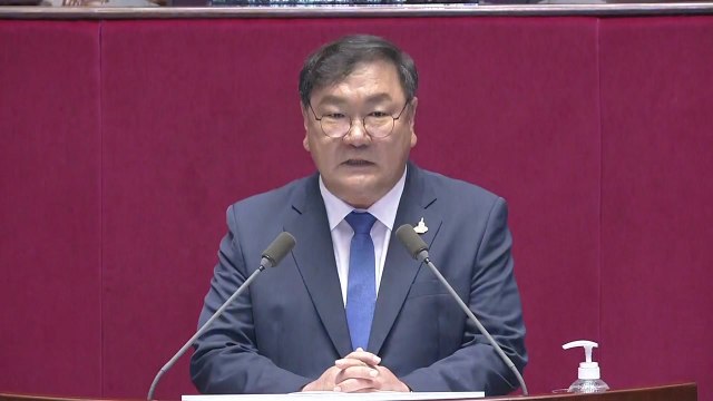 민주당 김태년 원내대표, 교섭단체 대표연설 / YTN