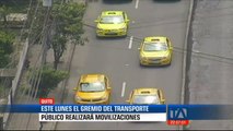 Taxistas y buseros  inician movilizaciones en Quito