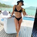 Eva Longoria : en bikini s*xy, elle embrase la toile !