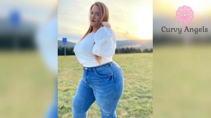 Shelby Fetterman Beautiful Curvy Model Plus Size Body