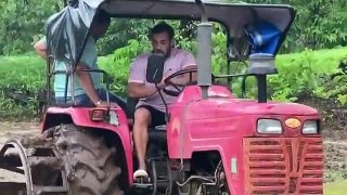 Salman Khan Farming in Village and Riding Tractor