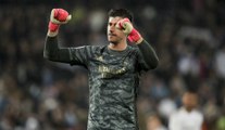 Thibaut Courtois (Real Madrid) remporte son troisième «Trofeo Zamora» du meilleur gardien en Espagne.