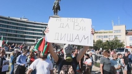 Protestan frente al Parlamento búlgaro ante moción contra el Gobierno