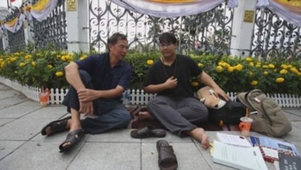 Estudiantes inician una nueva oleada de protestas contra el Gobierno en Tailandia