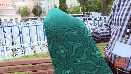 Ayasofya Camii'nin halıları hazır | Video