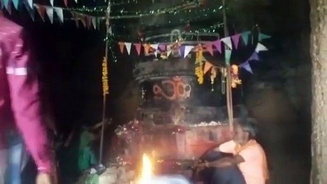 कोरोना संक्रमण के चलते इस बार पोला डूंगर महादेव मंदिर में श्रद्धालुओं की संख्या कम