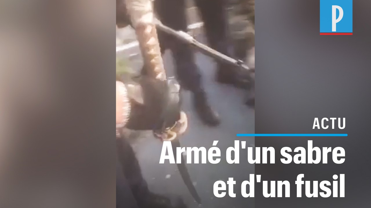 Blanc Mesnil : armé d’un sabre et d’un fusil, il est interpellé en train de foncer sur des fêtards