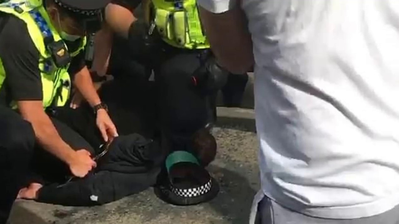 LEEDS COP FILMED KNEELING ON A MAN'S NECK