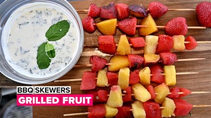 Did somebody say BBQ? Grilled fruit skewers