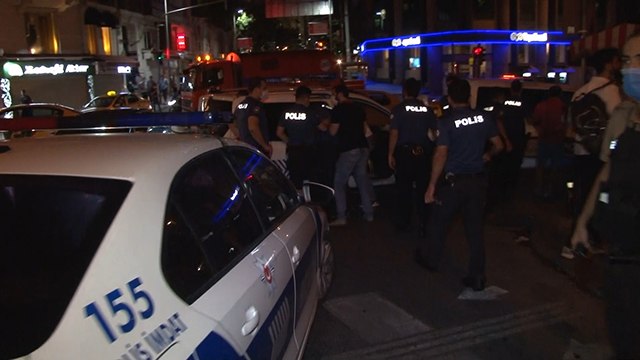 İstanbul’un göbeğinde sağa sola ateş açan magandalar gözaltına alındı