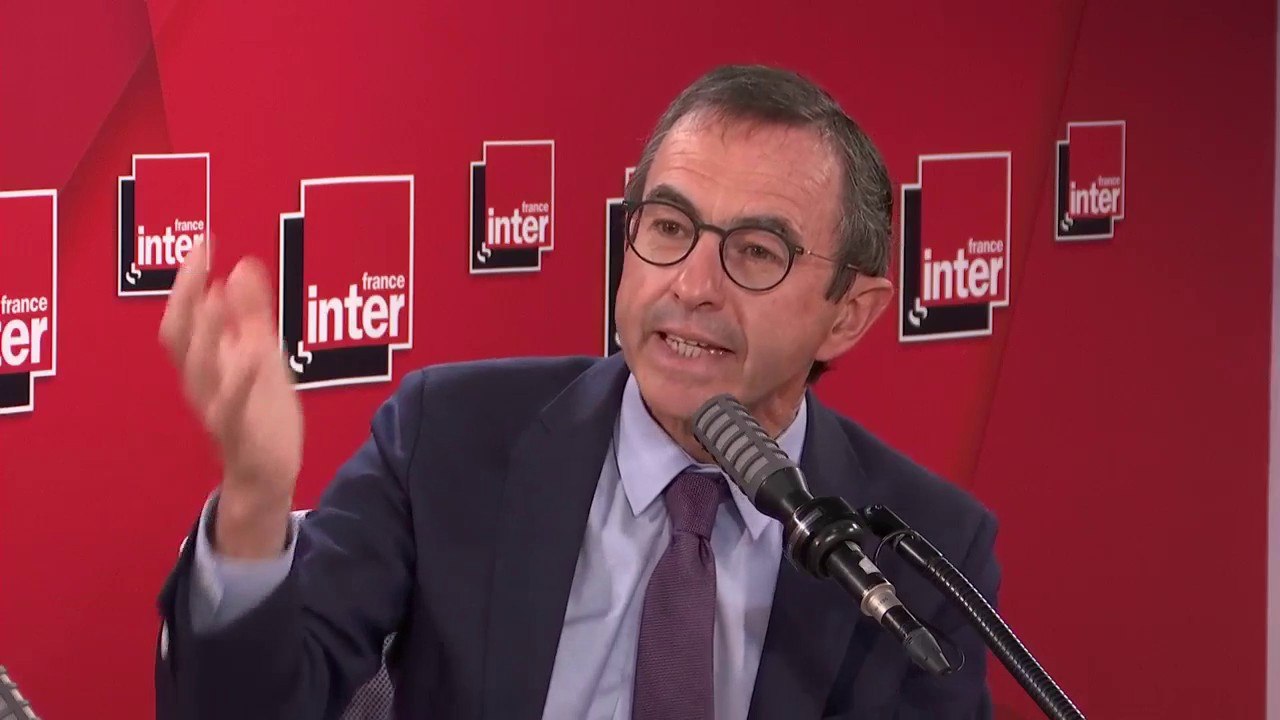 Bruno Retailleau (LR) : "Je ne vois pas pourquoi l'Europe continuerait à être l'idiot utile du village global"