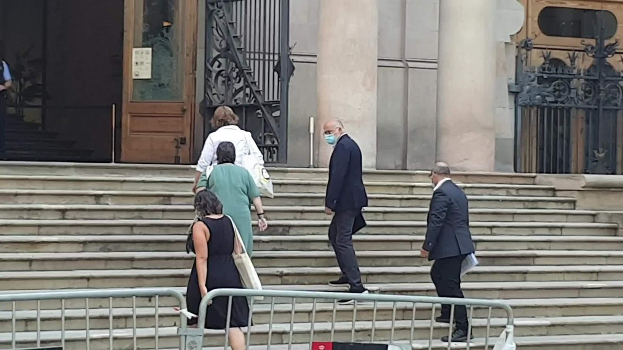 Empieza el juicio a los miembros de la mesa del Parlament