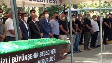 Cumhurbaşkanı Erdoğan’ın korumasının annesi son yolculuğuna uğurlandı