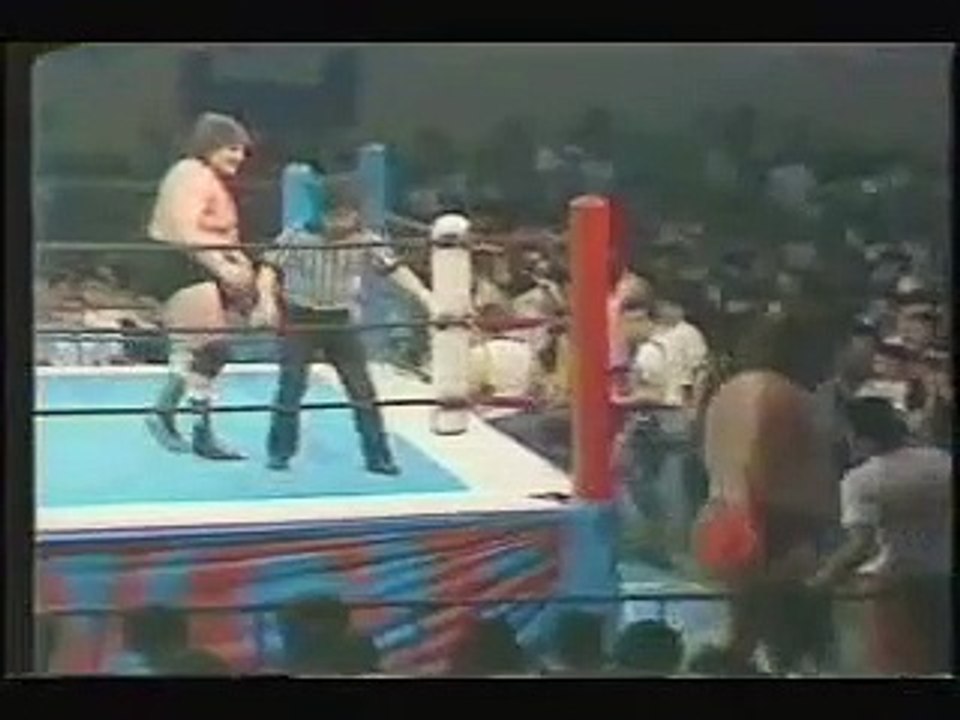 André the Giant vs Adrian Adonis 6/8/1984 Aomori, Japan