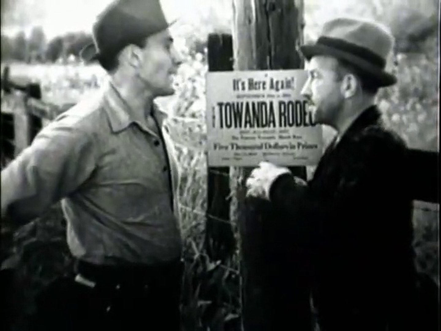 Ride 'Em Cowgirl (1939)-(Action,Comedy,Music)