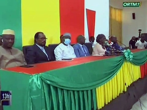 RTG / Point de presse de la convergence des forces républicaines