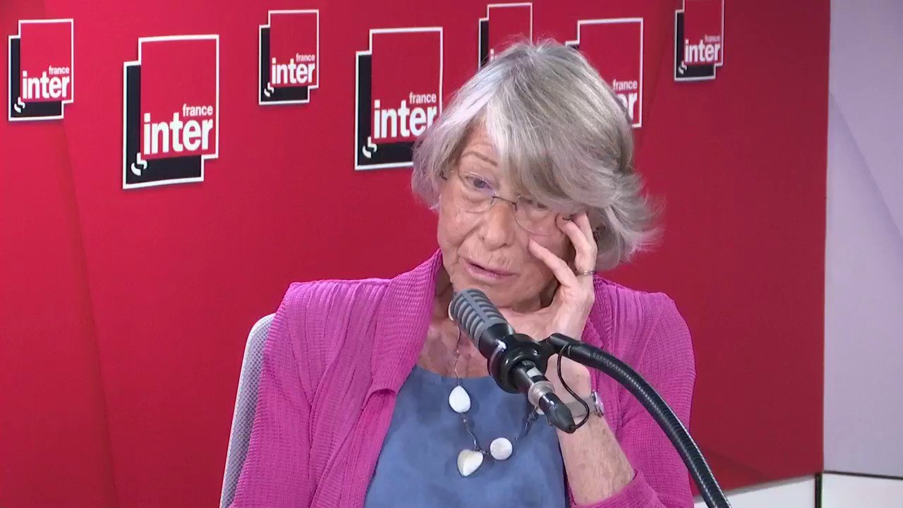 Pour Anne Soupa, théologienne, dans l'Eglise, "Les femmes elles-mêmes ont réinvesti le discours masculinisant. Il y a beaucoup à faire ensemble"
