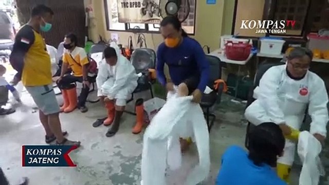 Jurnalis Jadi Sukarelawan Pemakaman Jenazah Covid-19
