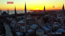 Ayasofya Camii'nde kartpostallık gün batımı