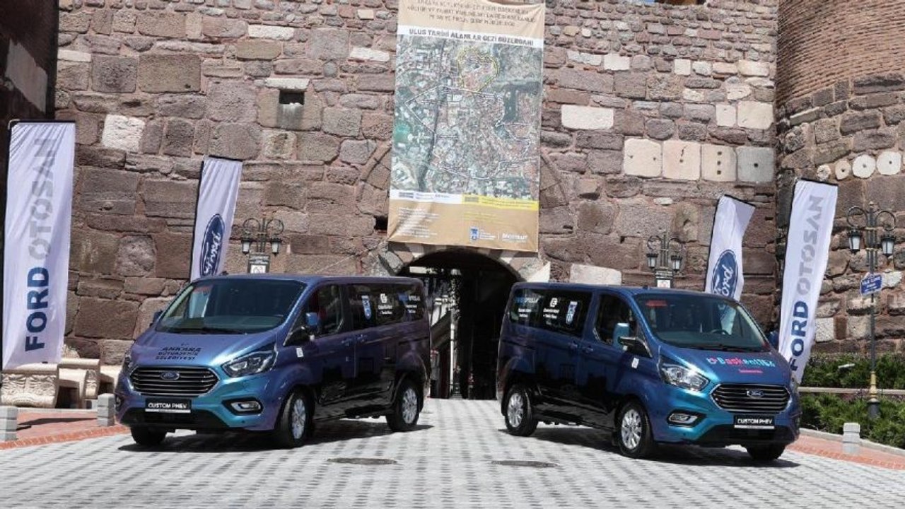 Türkiye’nin ilk ve tek hibrit motorlu ticari aracı yollarda