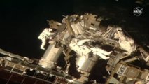 Los astronautas Bob Behnken y Chris Cassidy completan su décimo paseo espacial