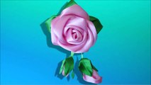 Kanzashi :  Rose avec boutons  en rubans