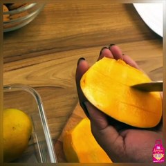 Buy Juicy, Fresh & Organic Mango Fruits by Earthy Tales