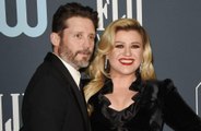 Kelly Clarkson e ex-marido chegam a acordo de guarda compartilhada dos filhos