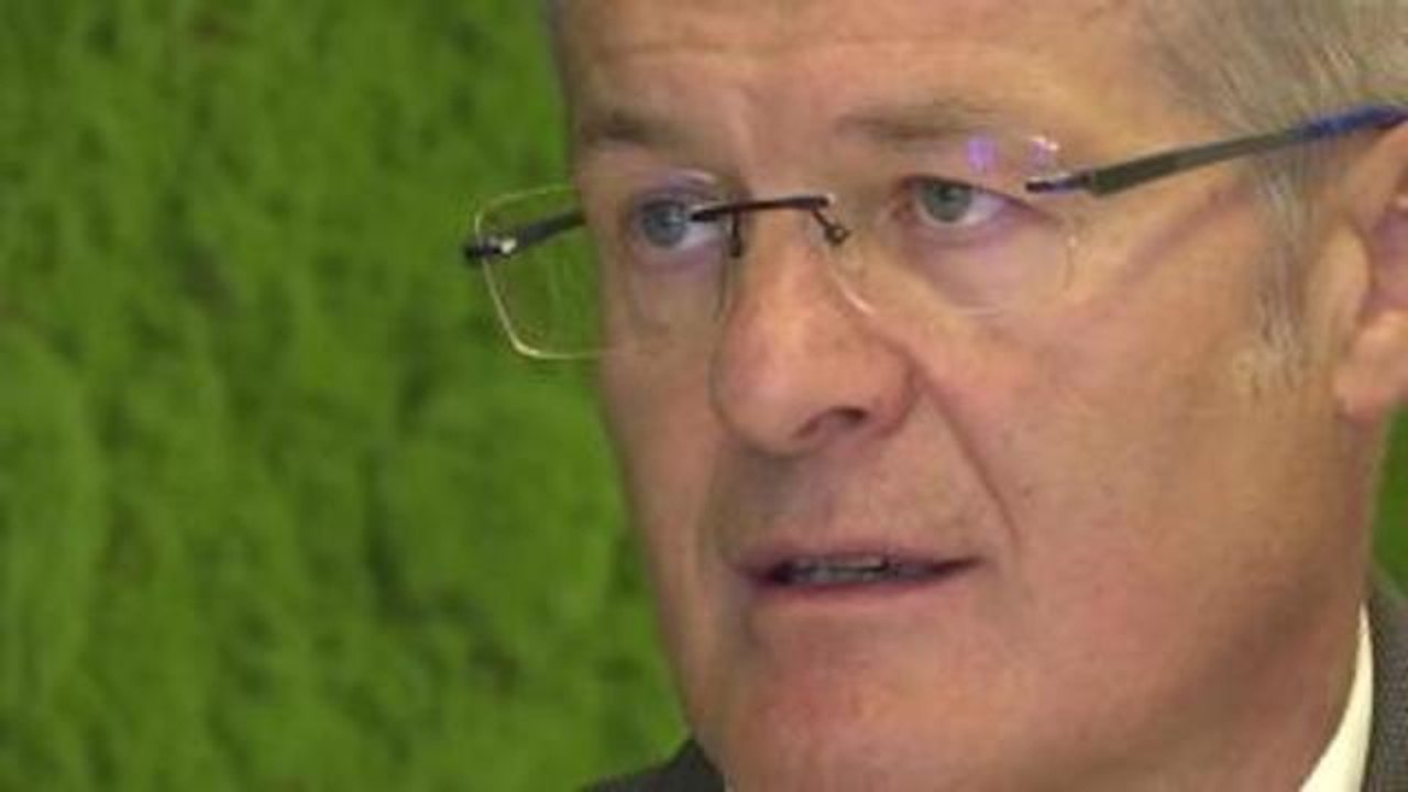 Director de Planificación de Abanca avisa del peligro de rebrotes para la economía y el empleo