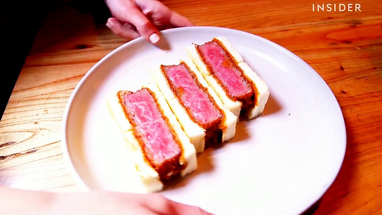 Know why this sandwitch costs $289 / costly food in the world