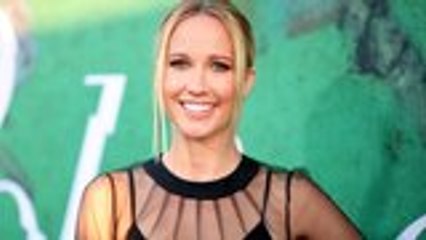 Anna Camp Reveals Coronavirus Diagnosis, Talks “Lingering Symptoms” | THR News