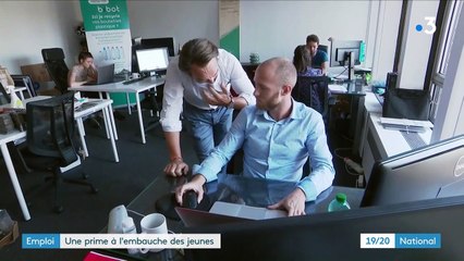 Emploi : le gouvernement présente une prime à l'embauche des jeunes