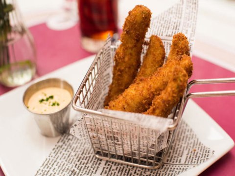 You Can Make Disney's Fried Pickles At Home—Here's the Recipe