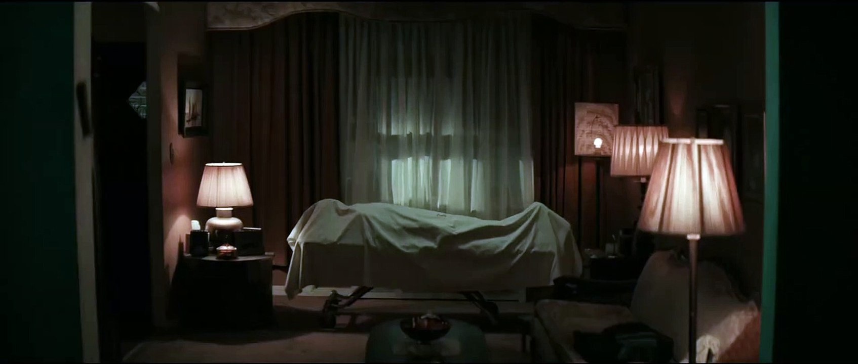 The vigil film - clip und trailer