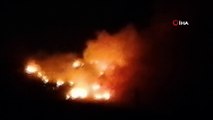 Antalya Manavgat'da orman yangını... Henüz bilinmeyen bir nedenle çıkan ve yerleşim yerlerini tehdit eden yangına çok sayıda itfaiye ve arazöz ile müdahale ediliyor.