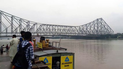what a fantastic howrah bridge in India...!!!