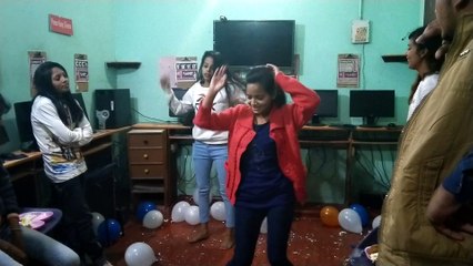 Celebration Teacher Day Dance for All Students Video/Tu Chij Badi Hain Mast Song