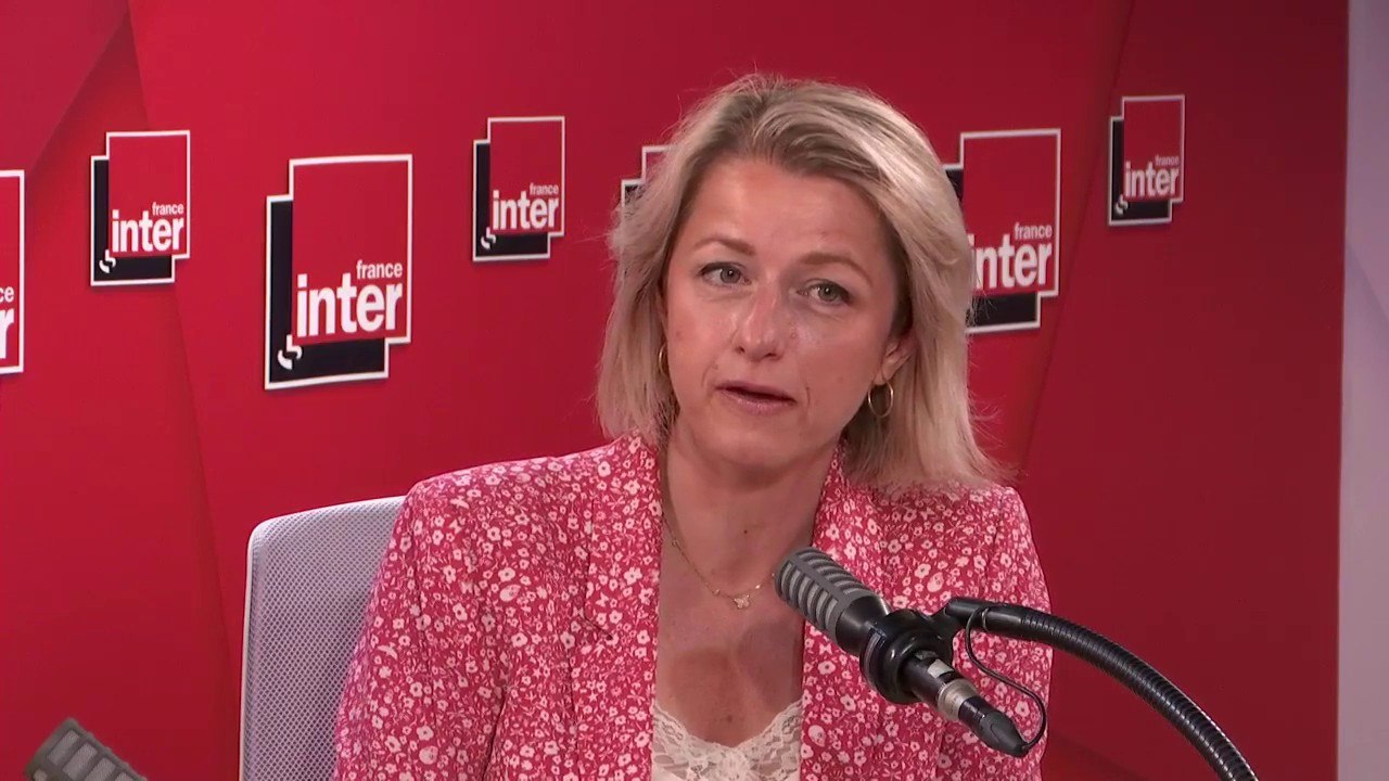 Barbara Pompili, ministre de la Transition écologique  rappelle la présence, dans le plan de relance européen adopté il y a peu, d'"Une taxe sur les produits qui arrivent de très loin, et qui produisent des gaz à effets de serre"