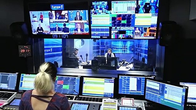 Twitter poursuit son ménage, les chiffres de la dernière vague des audiences radio et Laurence Ferrari qui remplace Jean-Pierre Elkabbach sur Cnews